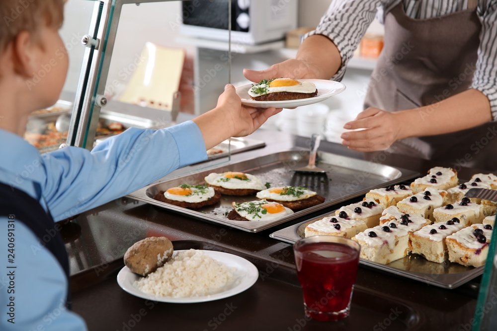 1000_F_240691318_2GmpP5NyHM3KBTWCMuX21qm9JhcXfkxX